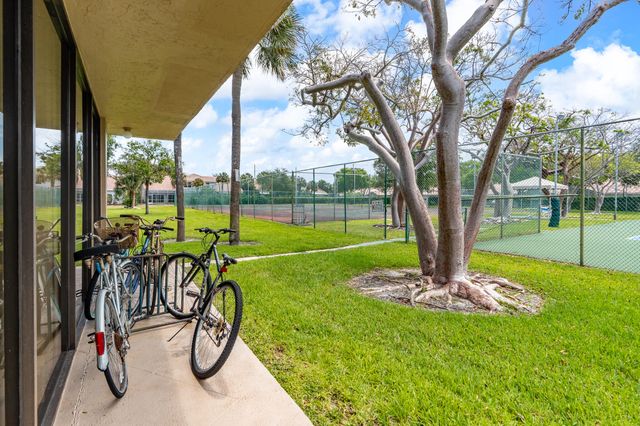 5260 NW 2nd Avenue 407, Boca Raton, FL 33487