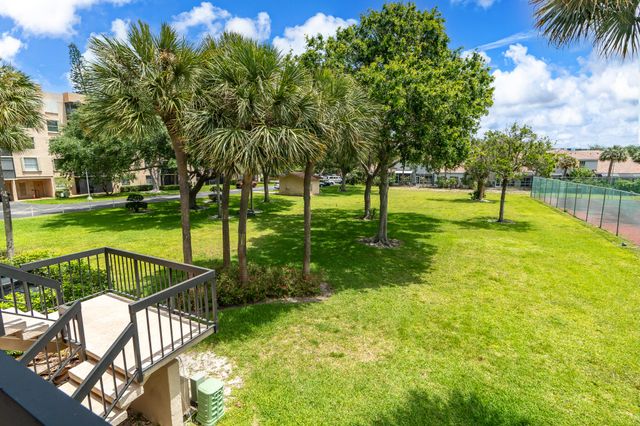 5260 NW 2nd Avenue 407, Boca Raton, FL 33487