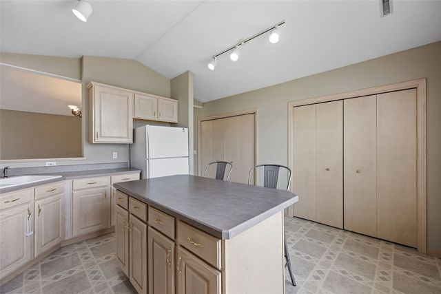 4960 Lucore Road, Marion, IA 52302