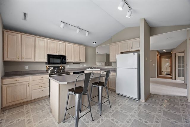 4960 Lucore Road, Marion, IA 52302