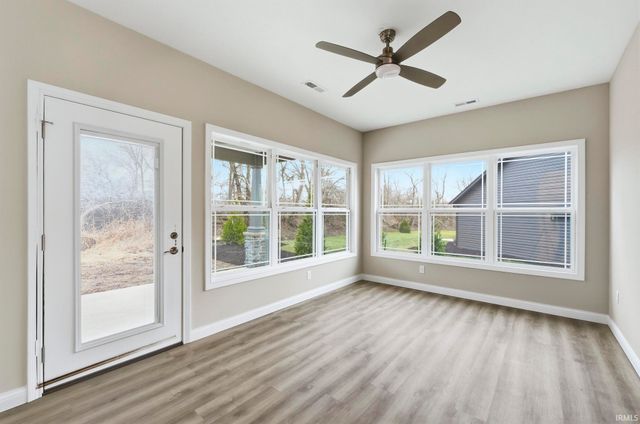 1925 Mud Creek, West Lafayette, IN 47906