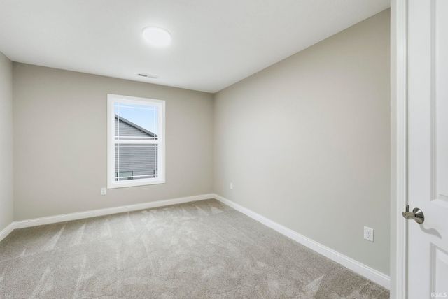 1925 Mud Creek, West Lafayette, IN 47906