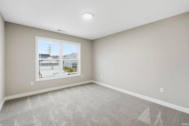 1925 Mud Creek, West Lafayette, IN 47906