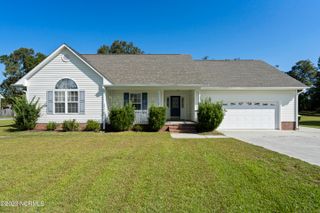 127 Secretariat Drive, Havelock, NC 28532