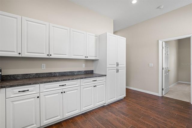 7904 OREGOLD DRIVE, New Port Richey, FL 34654