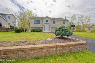 1C Castle Drive, Stillwater, NY 12170