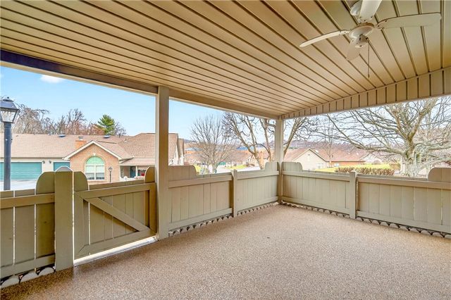 1481 Greenbriar Ct, South Park, PA 15129