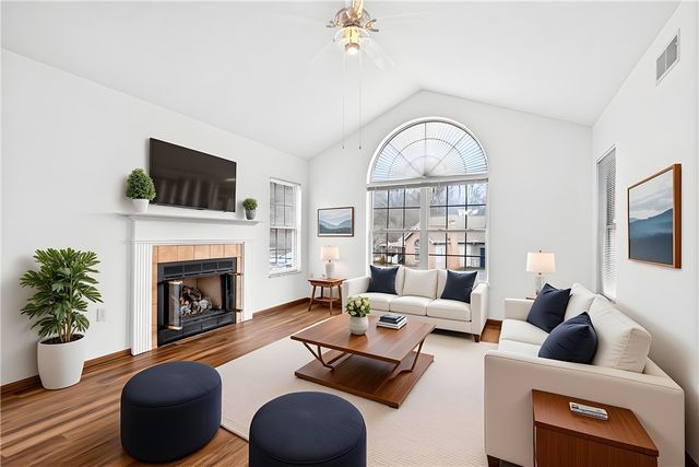 1481 Greenbriar Ct, South Park, PA 15129