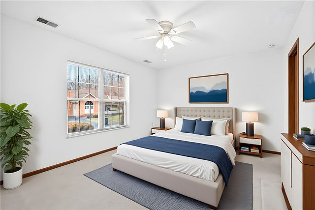 1481 Greenbriar Ct, South Park, PA 15129