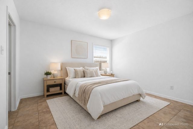 1613 Grassy View Drive, Fort Worth, TX 76177