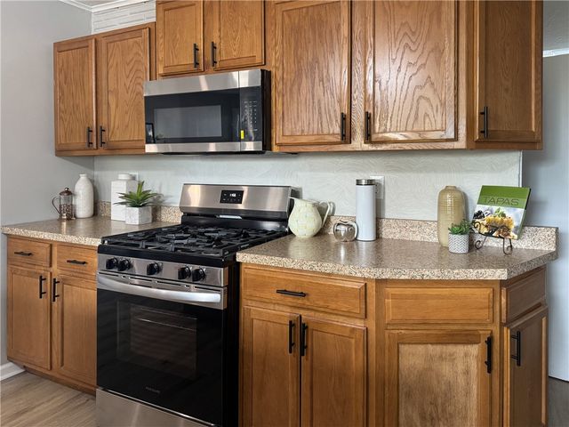 107 John St, Mt Oliver, PA 15210
