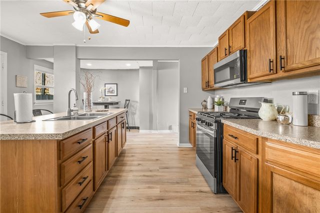 107 John St, Mt Oliver, PA 15210