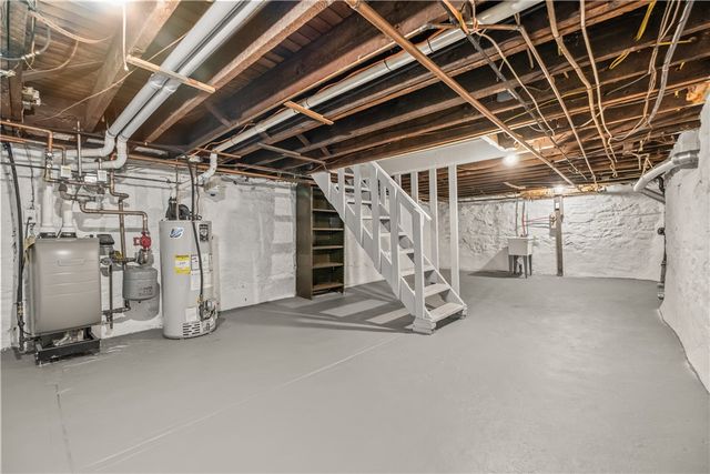 107 John St, Mt Oliver, PA 15210