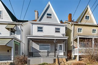 107 John St, Mt Oliver, PA 15210
