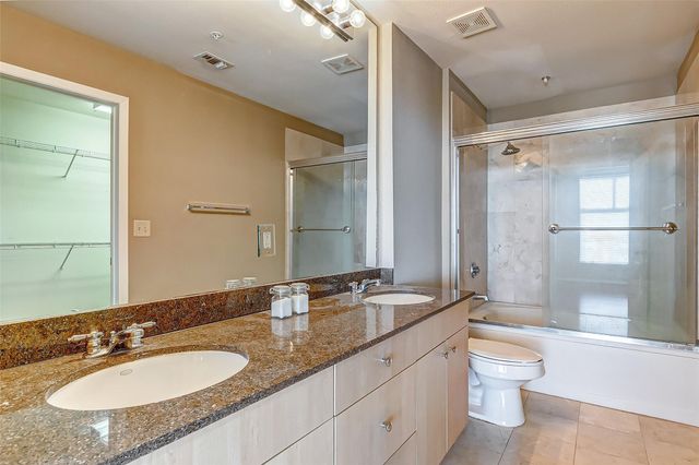 3505 Sage Road 1702, Houston, TX 77056