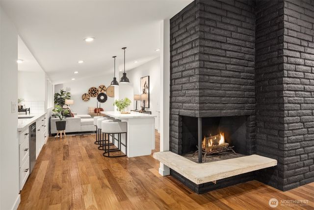 400 SW Forest Place, Issaquah, WA 98027