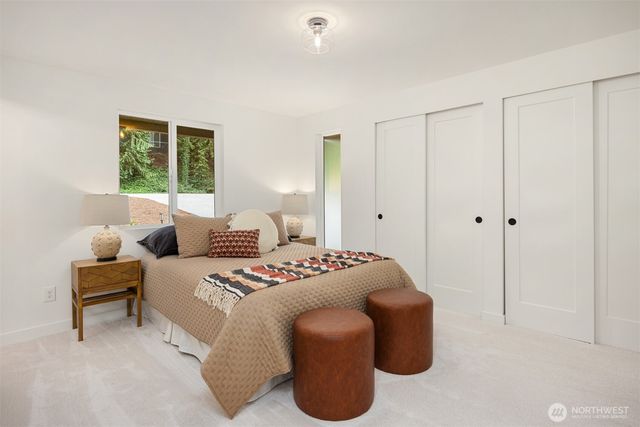 400 SW Forest Place, Issaquah, WA 98027