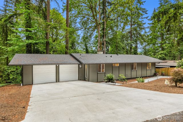 400 SW Forest Place, Issaquah, WA 98027