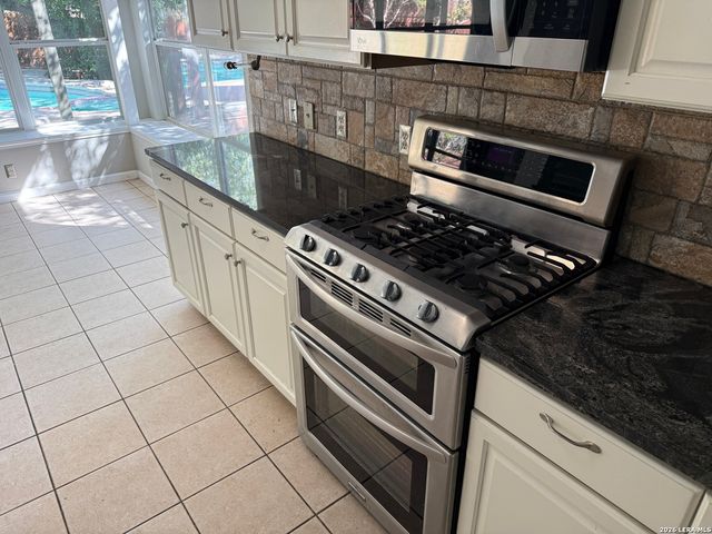 1703 Hadbury Ln, San Antonio, TX 78248