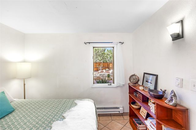 2600 W Zia J5, Santa Fe, NM 87505
