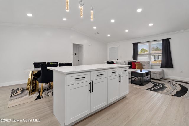 292 Trilby Road SW, Palm Bay, FL 32908