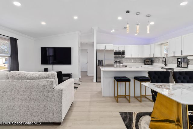 292 Trilby Road SW, Palm Bay, FL 32908