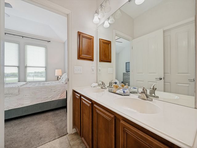 831 Burnswick Isles Way, Frisco, TX 75036