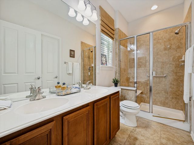 831 Burnswick Isles Way, Frisco, TX 75036