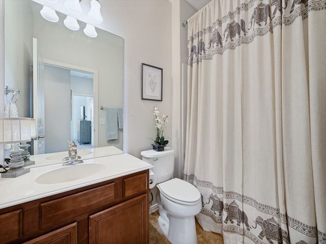 831 Burnswick Isles Way, Frisco, TX 75036