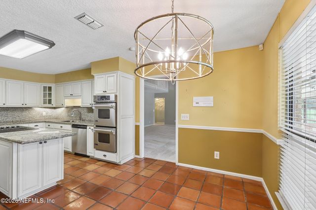 711 BALMORAL Lane, Orange Park, FL 32073