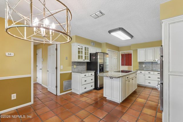 711 BALMORAL Lane, Orange Park, FL 32073