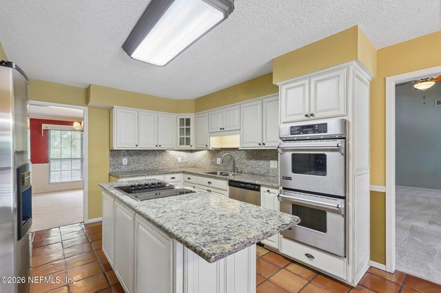 711 BALMORAL Lane, Orange Park, FL 32073
