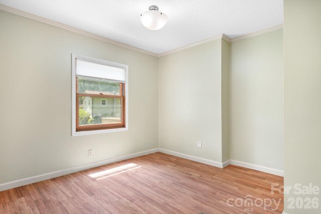 7224 Right Angle Street, Sherrills Ford, NC 28673
