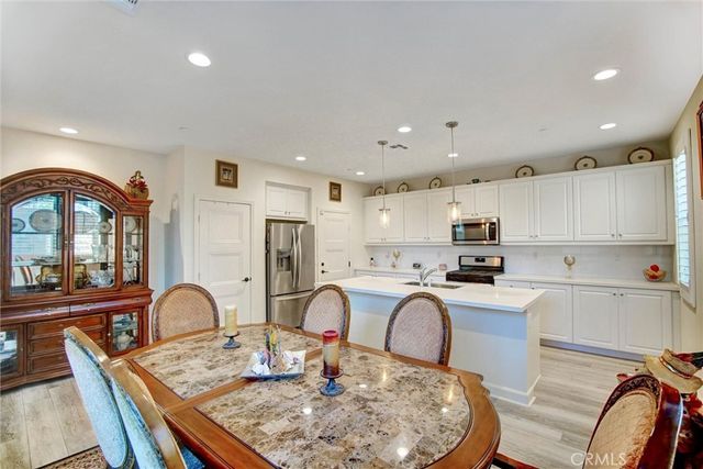 3909 S Oasis Paseo, Ontario, CA 91761