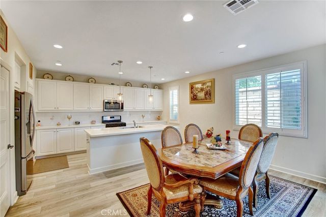 3909 S Oasis Paseo, Ontario, CA 91761