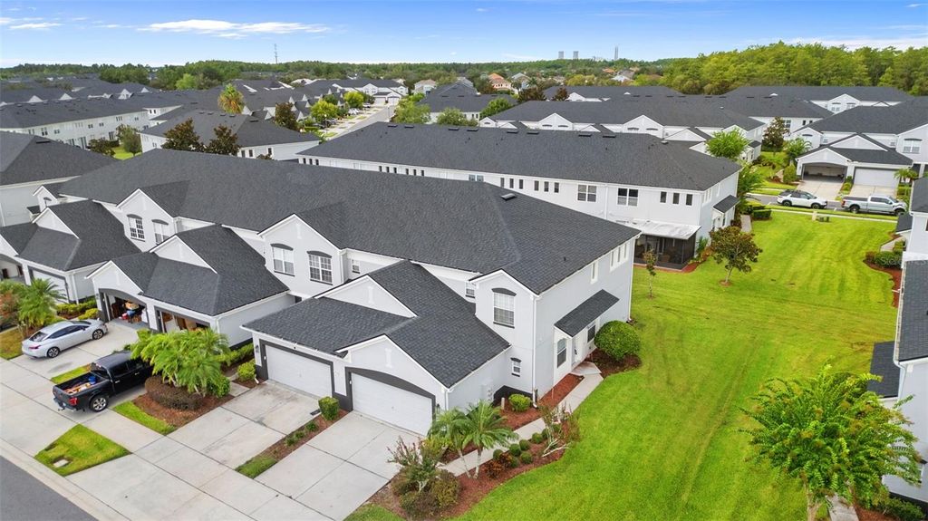 Image 33 of property listing at 1142 SHALLCROSS AVENUE, Orlando, FL 32828