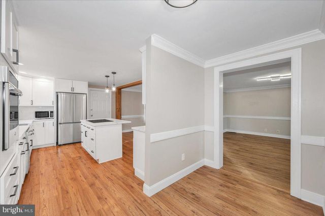 11012 ARNOLD LN, Williamsport, MD 21795