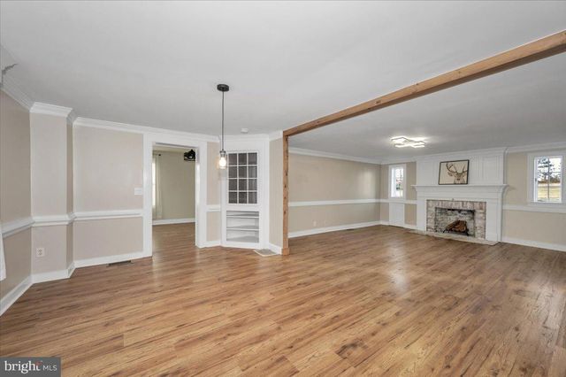 11012 ARNOLD LN, Williamsport, MD 21795