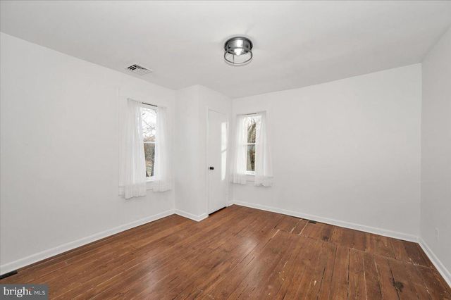 11012 ARNOLD LN, Williamsport, MD 21795