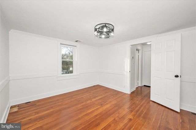 11012 ARNOLD LN, Williamsport, MD 21795