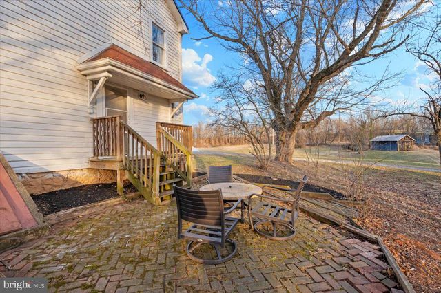 11012 ARNOLD LN, Williamsport, MD 21795