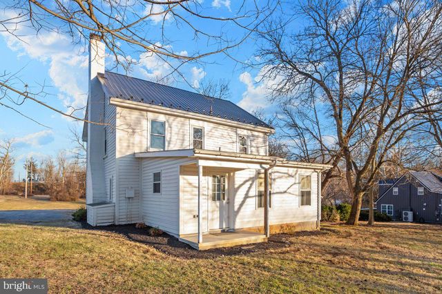 11012 ARNOLD LN, Williamsport, MD 21795