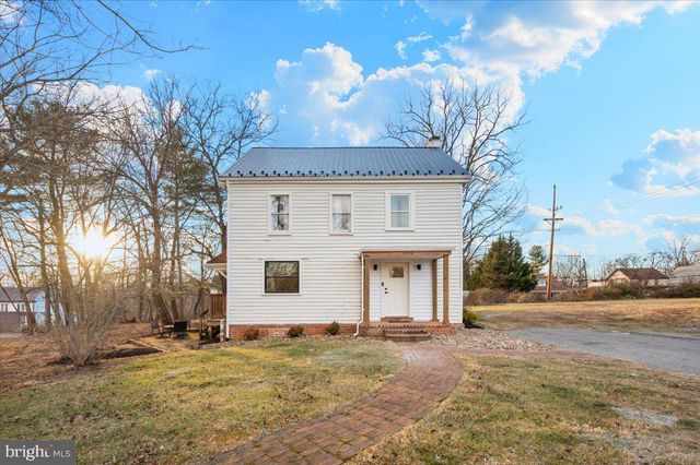 11012 ARNOLD LN, Williamsport, MD 21795