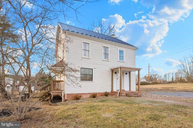 11012 ARNOLD LN, Williamsport, MD 21795