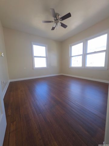 310 Merry Ann, San Antonio, TX 78223