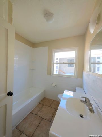 310 Merry Ann, San Antonio, TX 78223