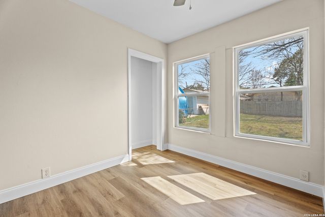 310 Merry Ann, San Antonio, TX 78223