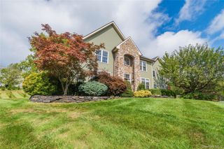 21 Castleton Drive, Highland Mills, NY 10930