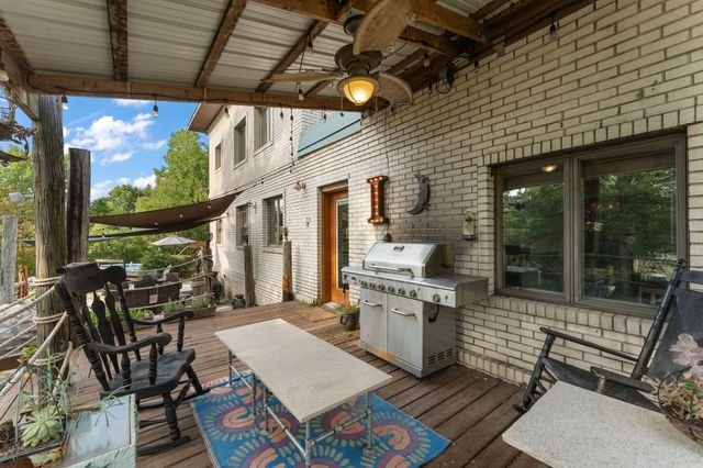 10792 N 600 E, Demotte, IN 46310