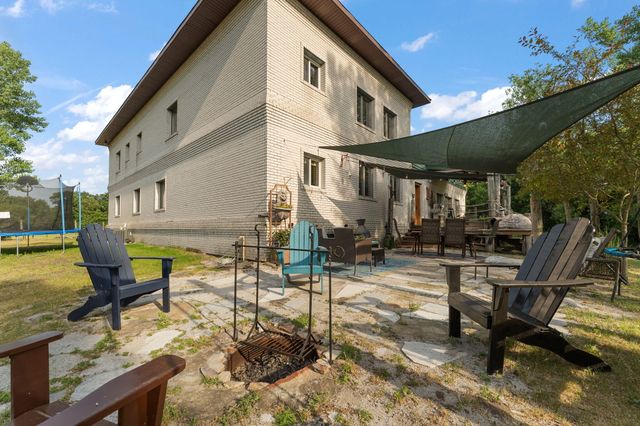 10792 N 600 E, Demotte, IN 46310